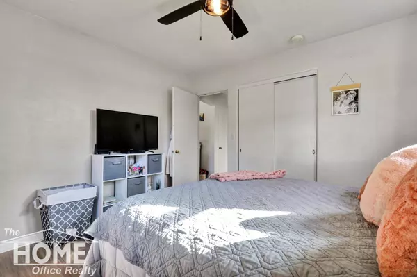 1004 N Ball Street, Owosso, MI 48867