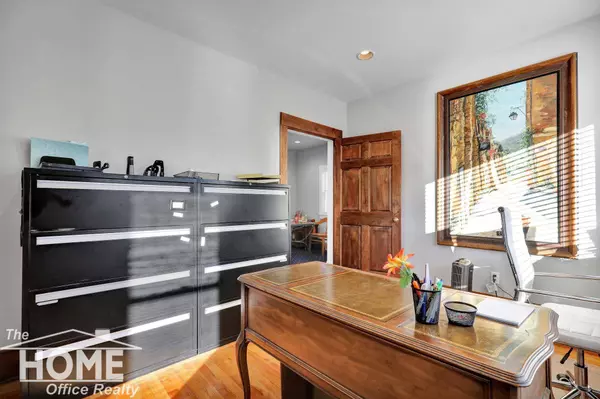 318 N Water St Street, Owosso, MI 48867