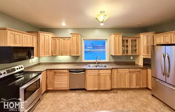 8324 E Goodall Road, Durand, MI 48429