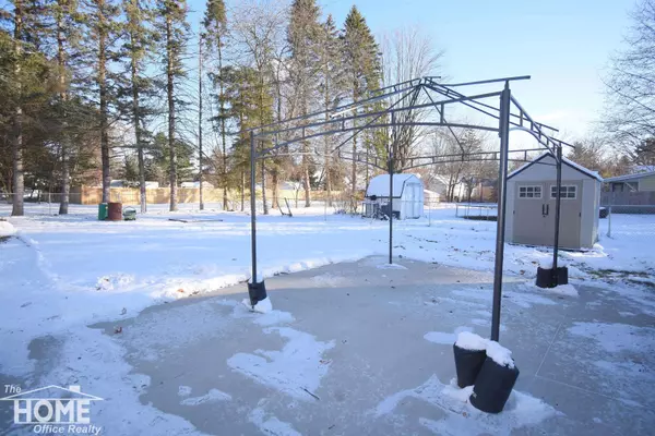 724 N Dewey Street, Owosso, MI 48867