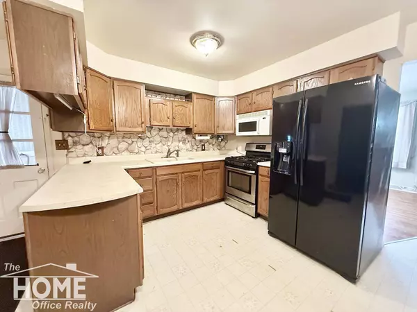 1320 W King Street, Owosso, MI 48867