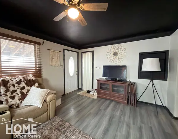 2624 Miller Road, Flint, MI 48503