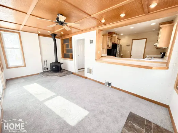 16544 Delaware Avenue, Redford, MI 48240