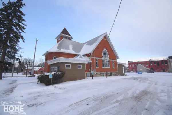 230 N Woodworth Street, Corunna, MI 48817