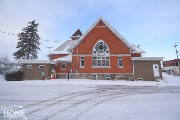 230 N Woodworth Street, Corunna, MI 48817