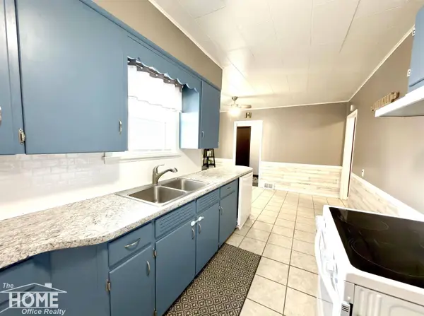 123 W Williams Street, Ovid, MI 48866