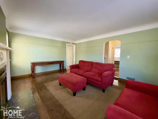 2115 Radcliffe Avenue, Flint, MI 48503