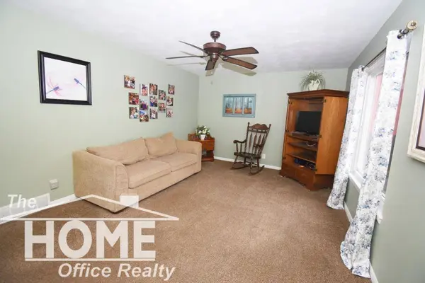 205 E Rolfe Street, Perry, MI 48872