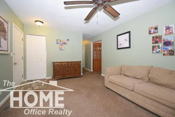 205 E Rolfe Street, Perry, MI 48872