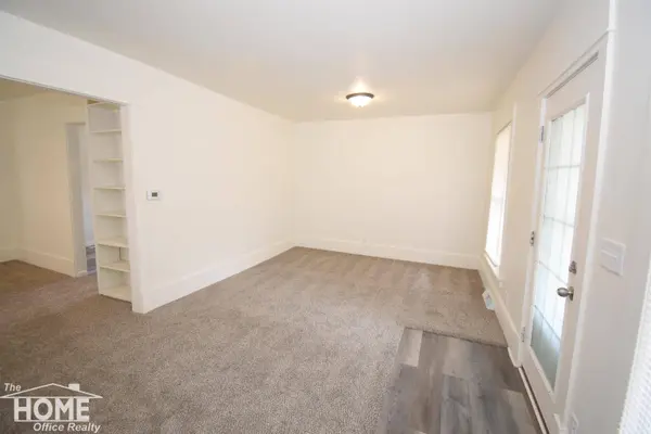 321 E Stewart Street, Owosso, MI 48867