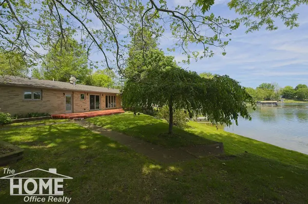 4879 Mohican Trail, Owosso, MI 48867