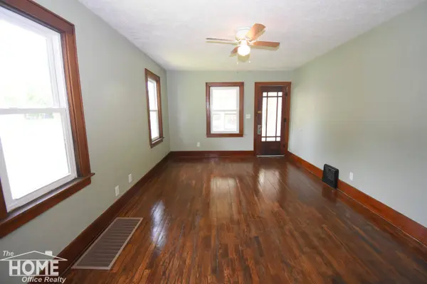 1106 Regent Street, Lansing, MI 48912