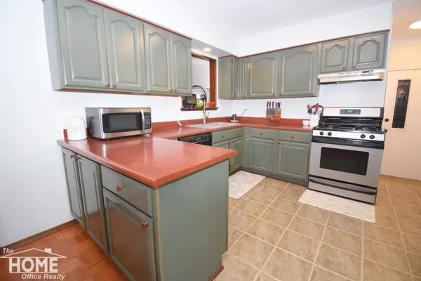 723 Center Street, Owosso, MI 48867