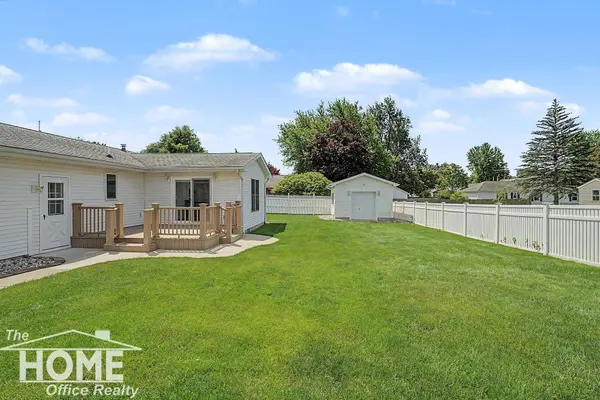 983 Krust Drive, Owosso, MI 48867