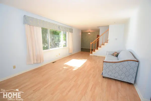 6923 S Byron Road, Durand, MI 48429