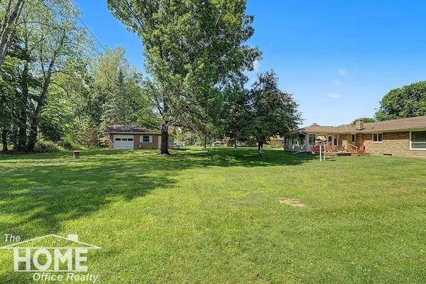 7868 Woodbury Road, Laingsburg, MI 48848