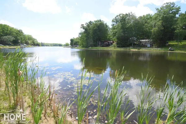 1121 & 1131 Lake Drive, Harrison, MI 48625