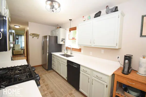13092 Beardslee Road, Perry, MI 48872