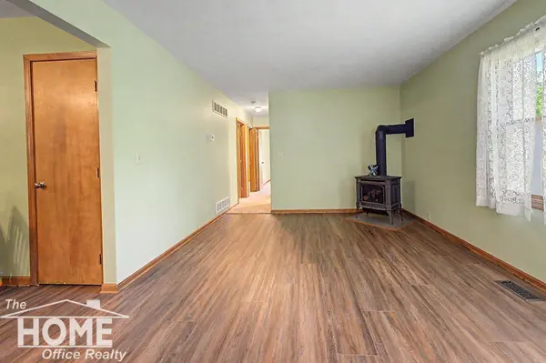 1329 N Ball Street, Owosso, MI 48867