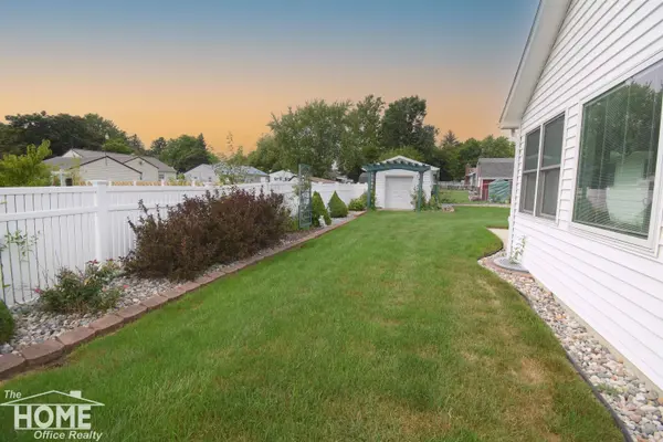1005 Krust Drive, Owosso, MI 48867