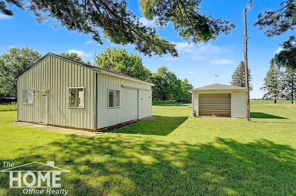 9800 Ferden Road, Chesaning, MI 48616