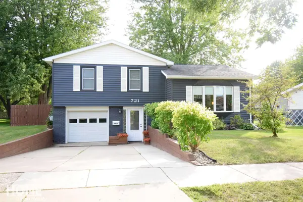 721 Huntington Drive