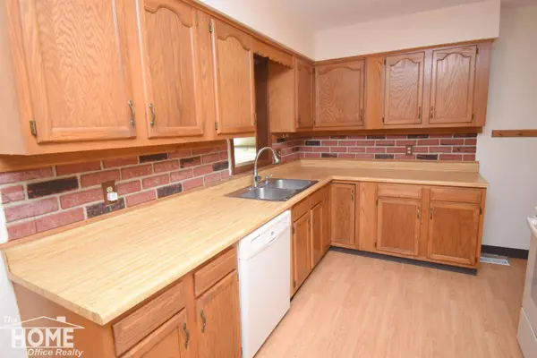 2711 E Hibbard Road, Corunna, MI 48817