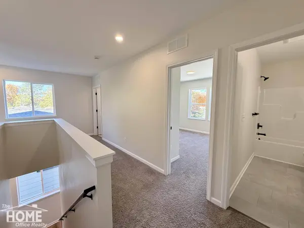 1046 S Pearce Street, Owosso, MI 48867