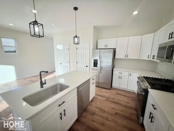 1046 S Pearce Street, Owosso, MI 48867