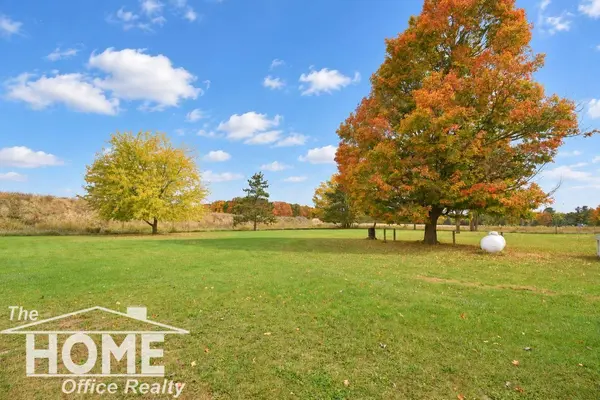 990 S Ruess Road, Owosso, MI 48867