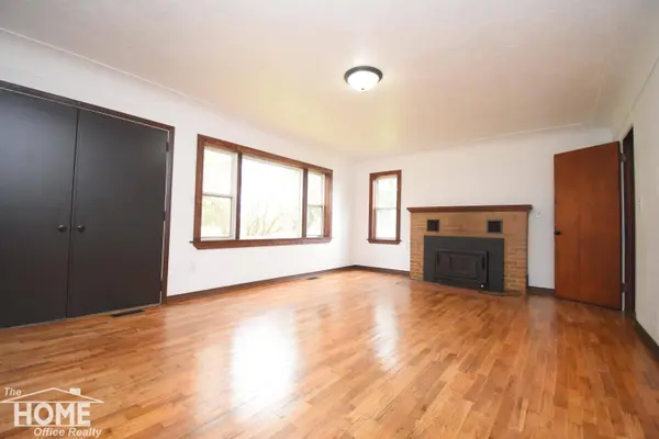 990 S Ruess Road, Owosso, MI 48867