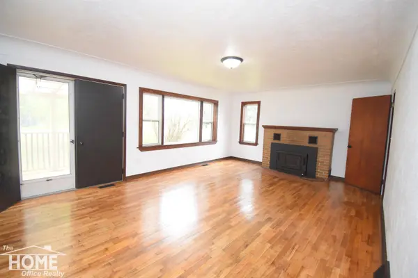 990 S Ruess Road, Owosso, MI 48867