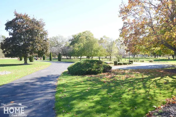 1405 N Chipman Road, Owosso, MI 48867