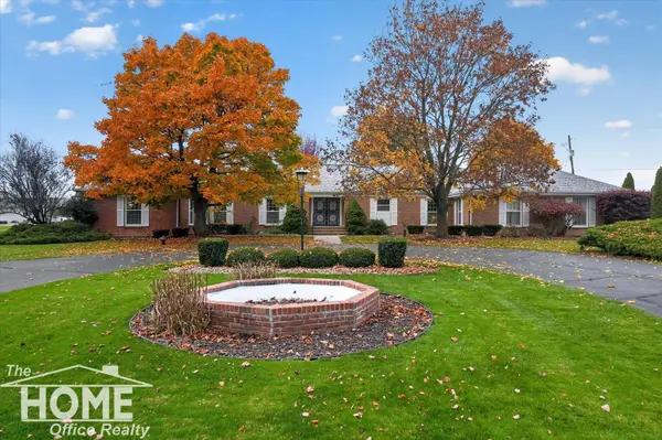 1405 N Chipman Road, Owosso, MI 48867