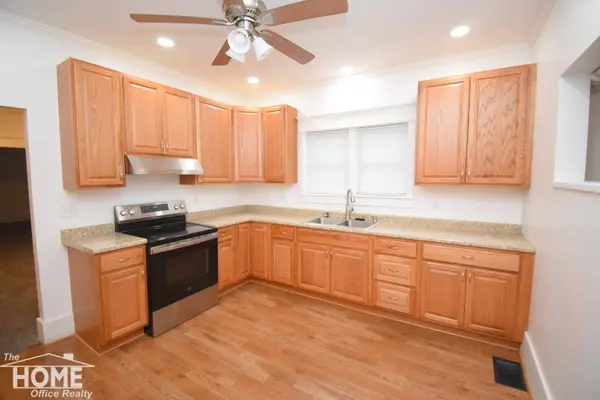 703 E Main Street, Owosso, MI 48867