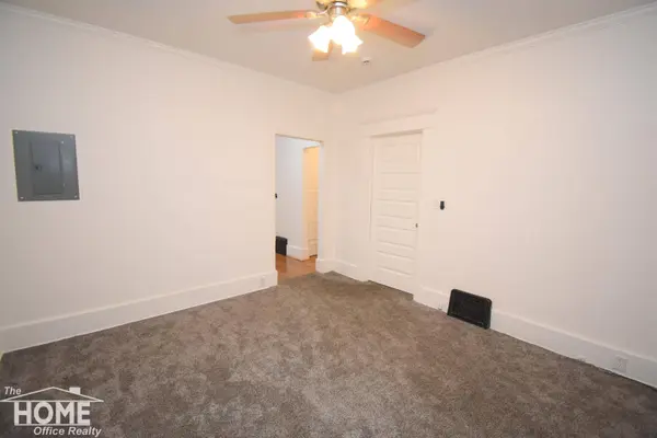 703 E Main Street, Owosso, MI 48867