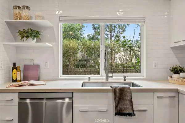 47 Willowgrove, Irvine, CA 92604