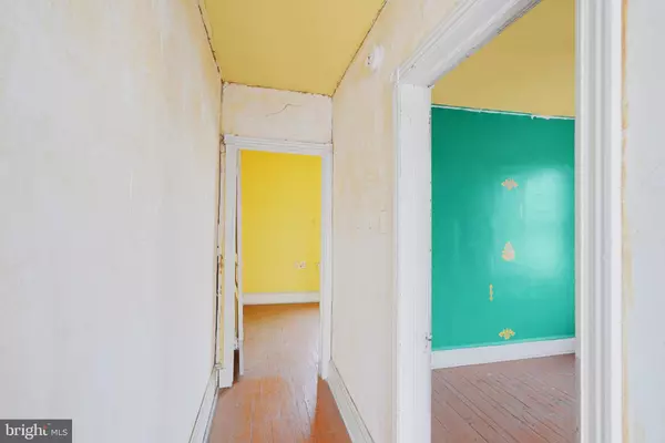 7100 N BROAD ST, Philadelphia, PA 19126