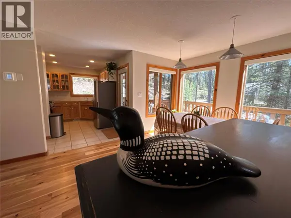 2851 Rosen Heights Road, Jaffray, BC V0B1T0