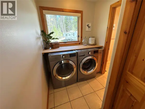 2851 Rosen Heights Road, Jaffray, BC V0B1T0
