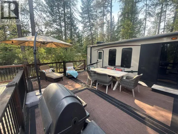 6729 Audia Road, Jaffray, BC V0B1T0