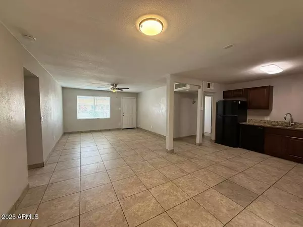 2725 W MARSHALL Avenue, Phoenix, AZ 85017