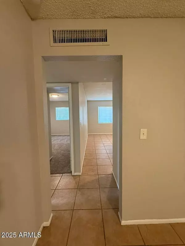 1532 W CARSON Road, Phoenix, AZ 85041