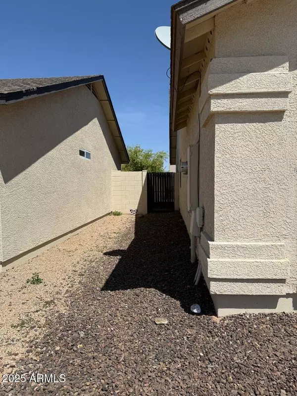 3700 E SANDWICK Drive, San Tan Valley, AZ 85140