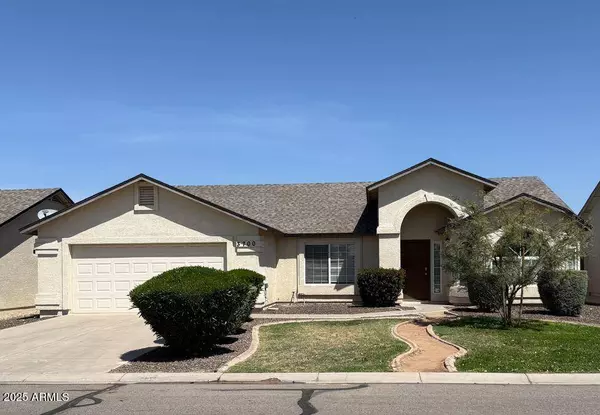 3700 E SANDWICK Drive, San Tan Valley, AZ 85140