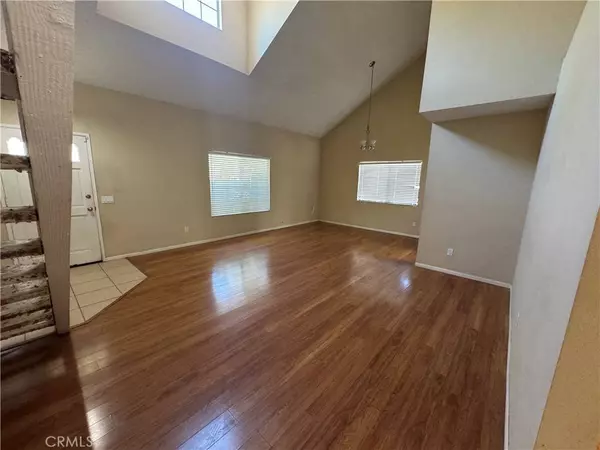 3465 Apple Blossom LN, Lake Elsinore, CA 92530