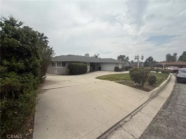 1319 Delmonica AVE, San Bernardino, CA 92404