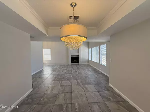 4040 W ELECTRA Lane, Glendale, AZ 85310