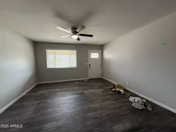 1404 S SPENCER --, Mesa, AZ 85204