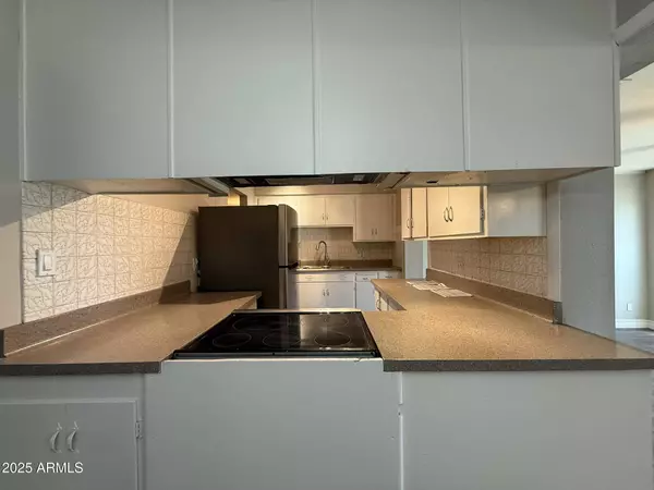 1723 W CHERYL Drive, Phoenix, AZ 85021